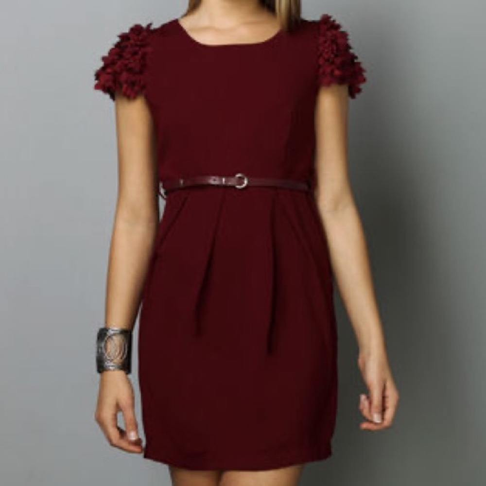Esley ruffle cap sleeve dress